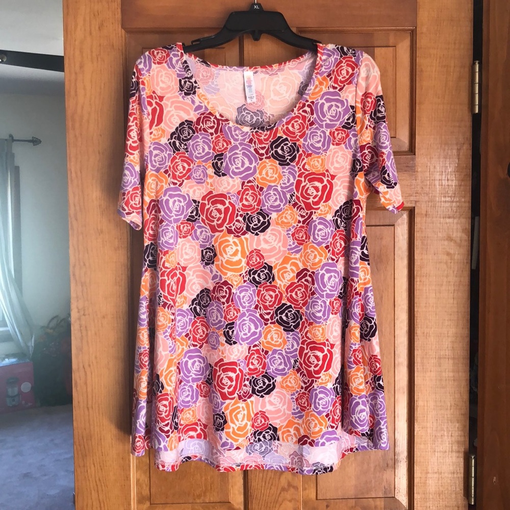 Lularoe Top